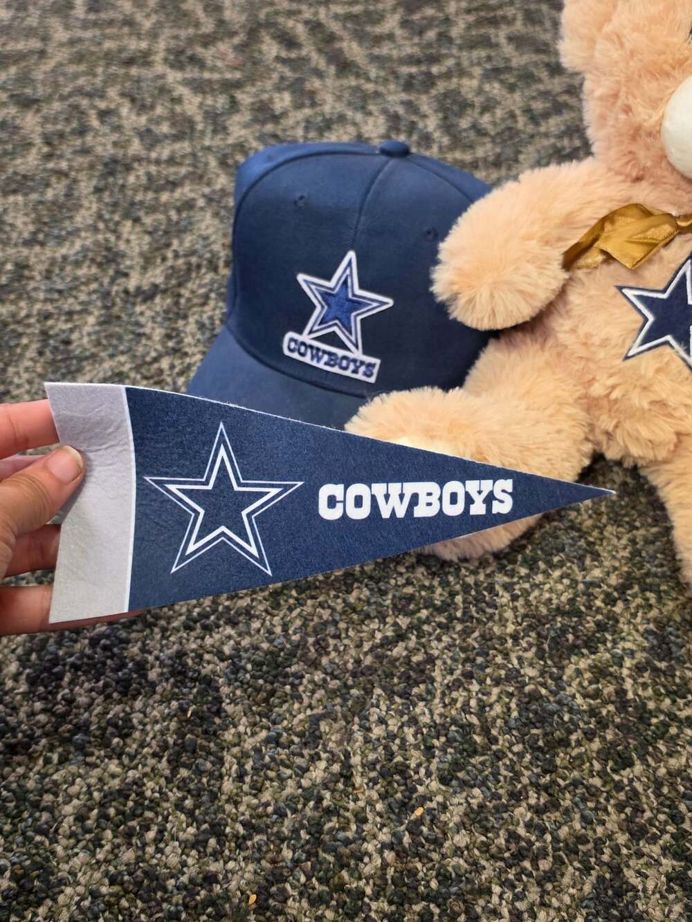 Dallas Cowboys Fan Bundle Hat Pennant Bear